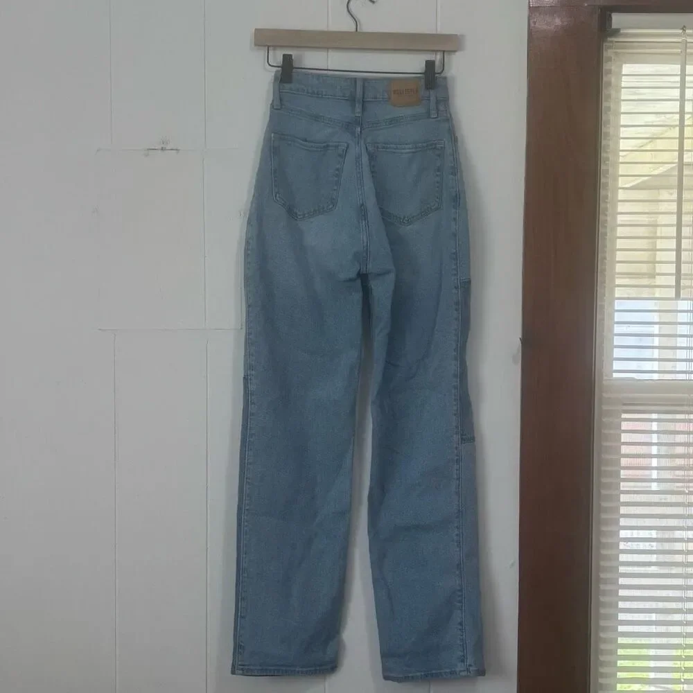 Hollister Curvy Ultra High Riser Dad Jean Light Wash Size‎ 0